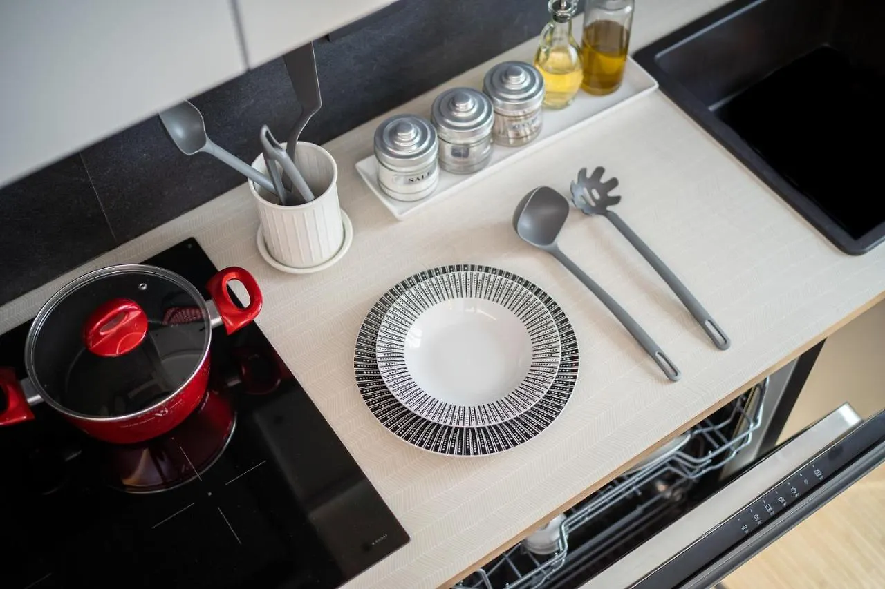 Colosseo Luxe Apartment In The Center Of Rome