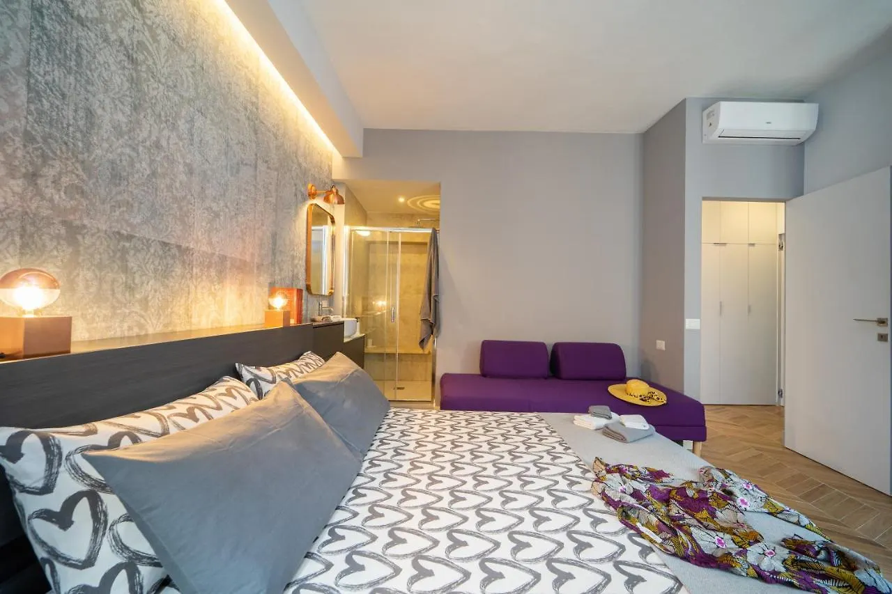 Colosseo Luxe Apartment In The Center Of Roma
